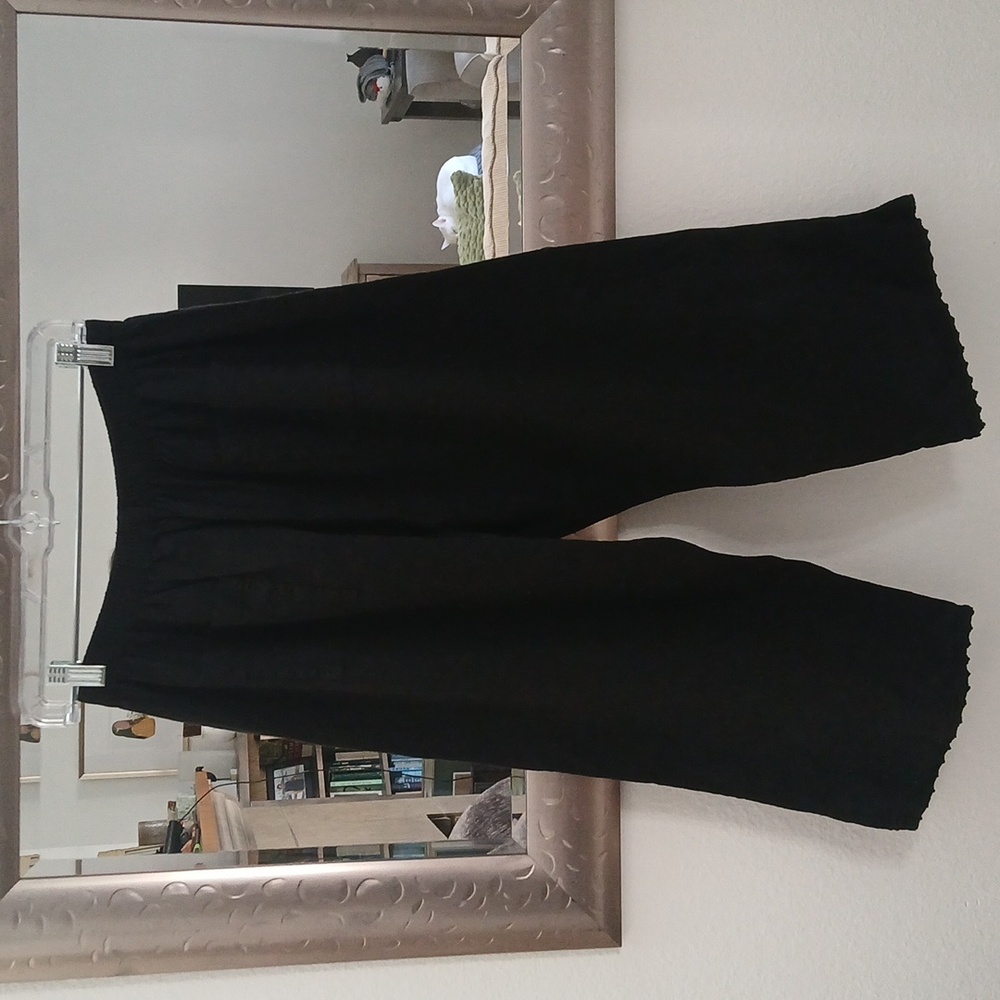 Women's Cropped 100% Cotton Capri NWT BLACK - Picture 3 of 10